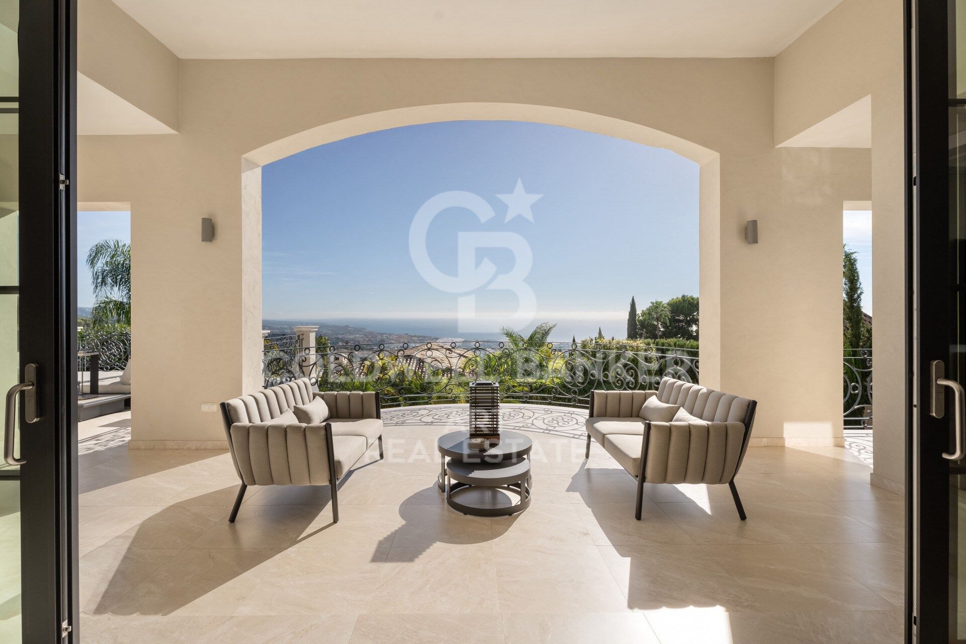 Beautiful Luxury Villa in the Heart of Sierra Blanca - Marbella