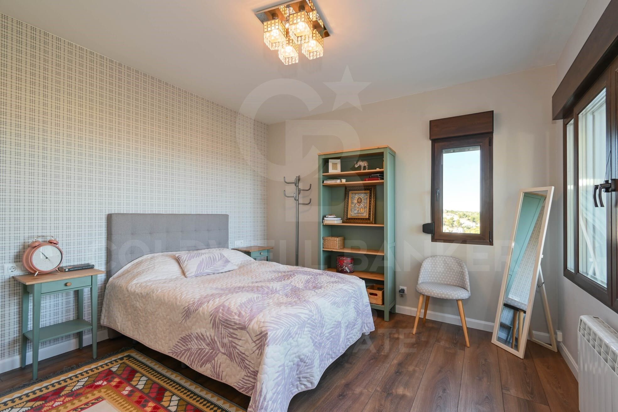 A Home with Unparalleled Light, Space and Views