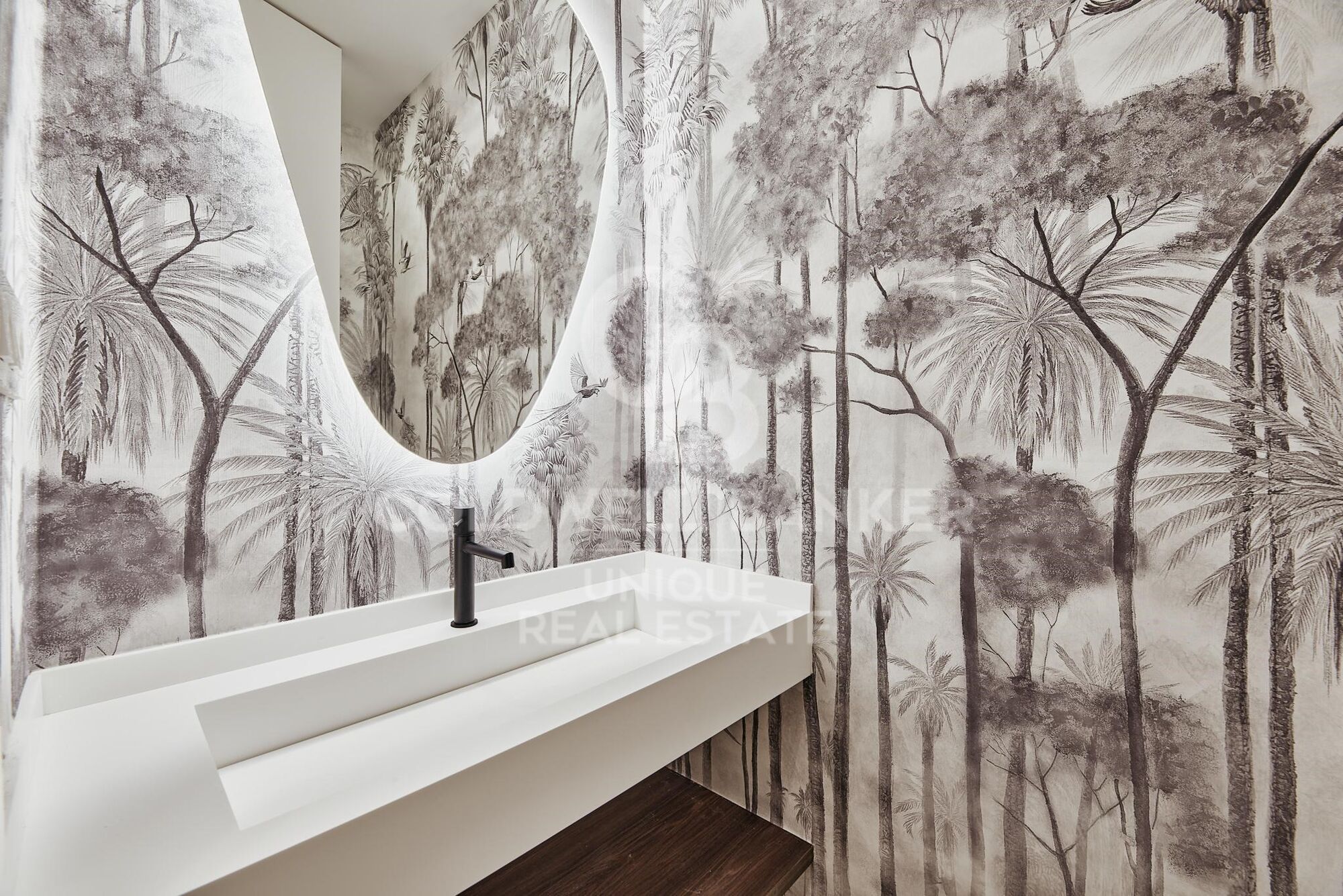 Renovated exterior flat in Lista, Madrid