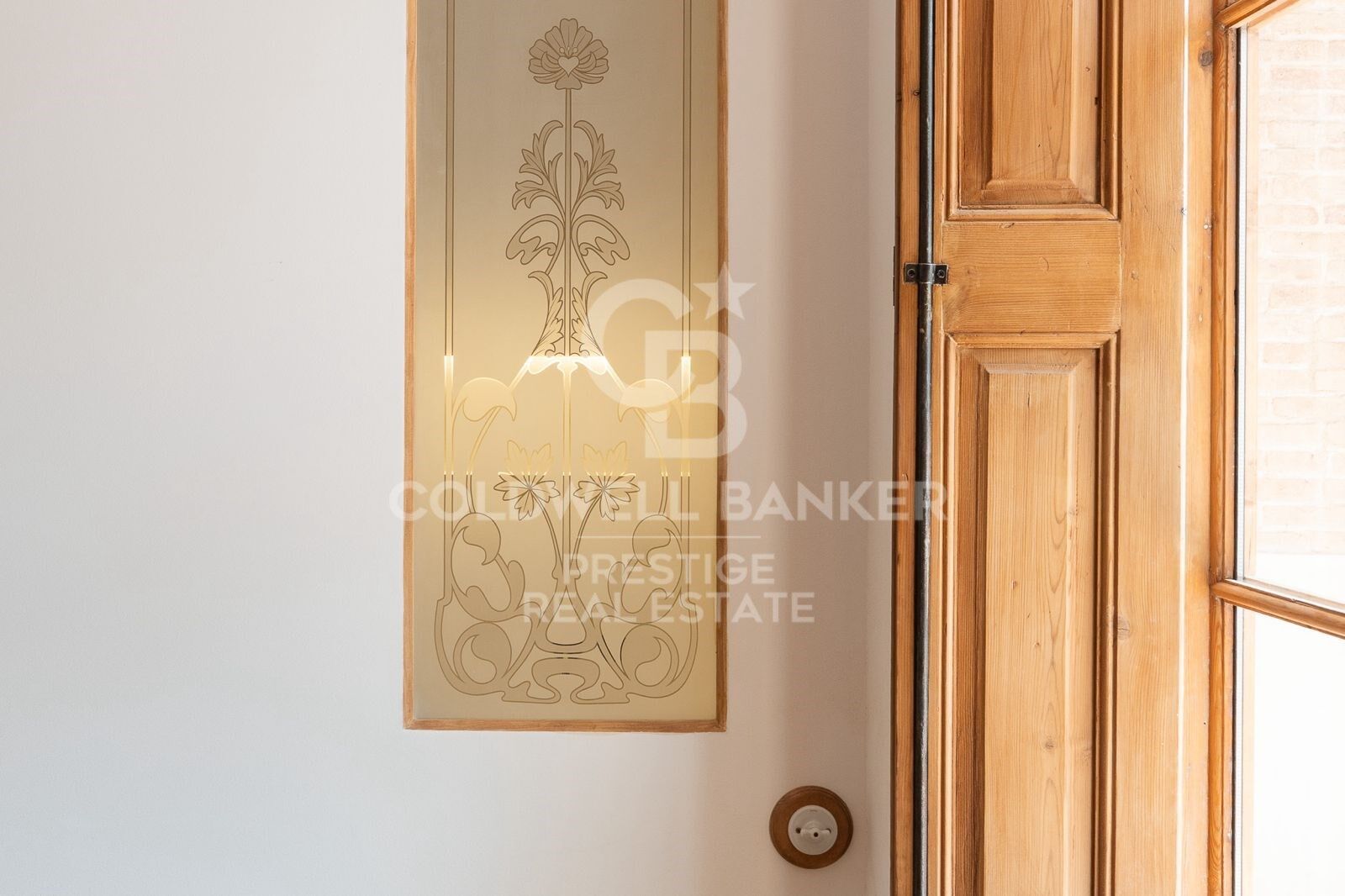 Hochwertige Wohnung mit Blick auf die Plaça Letamendi