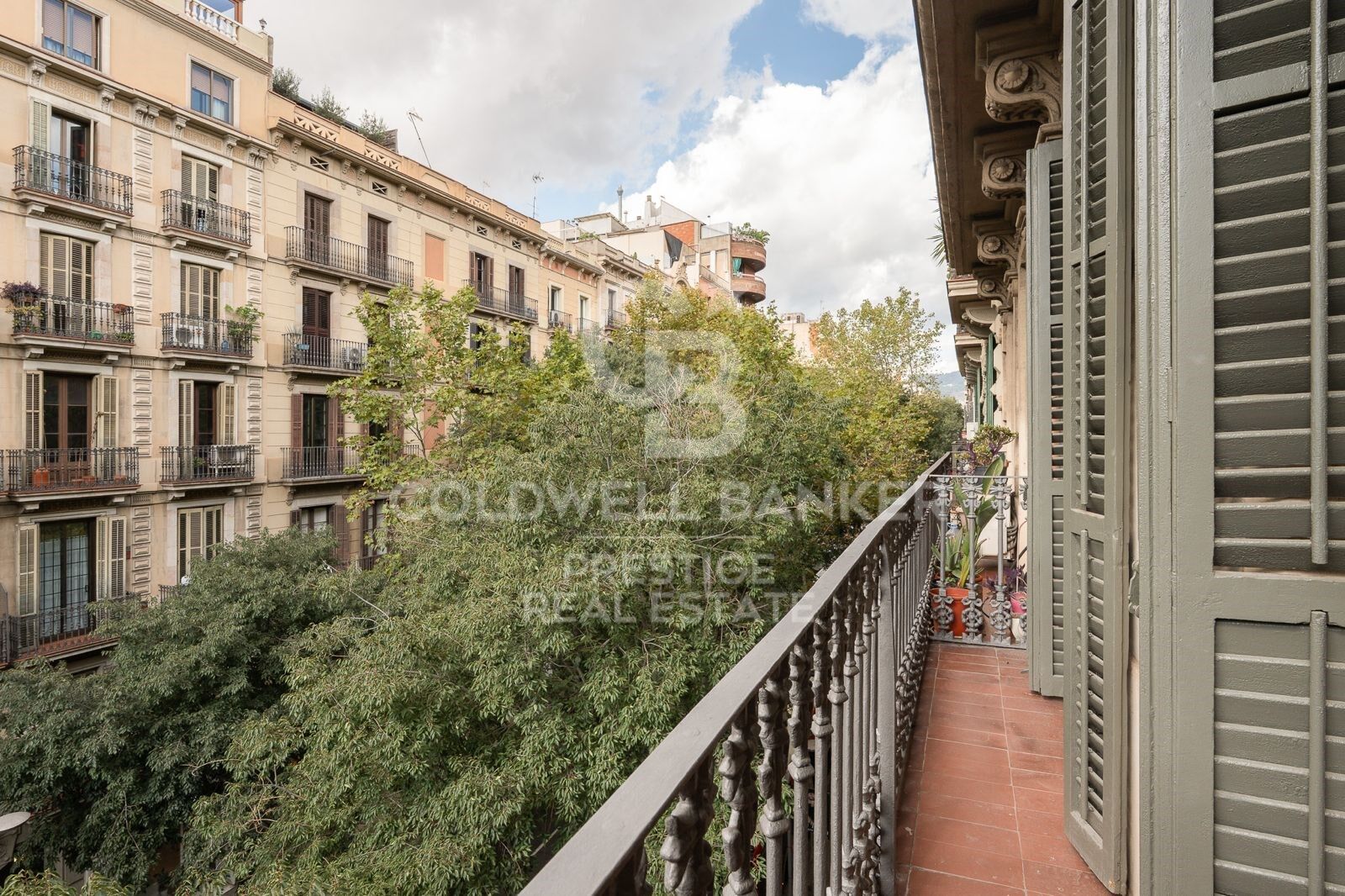 Hochwertige Wohnung mit Blick auf die Plaça Letamendi