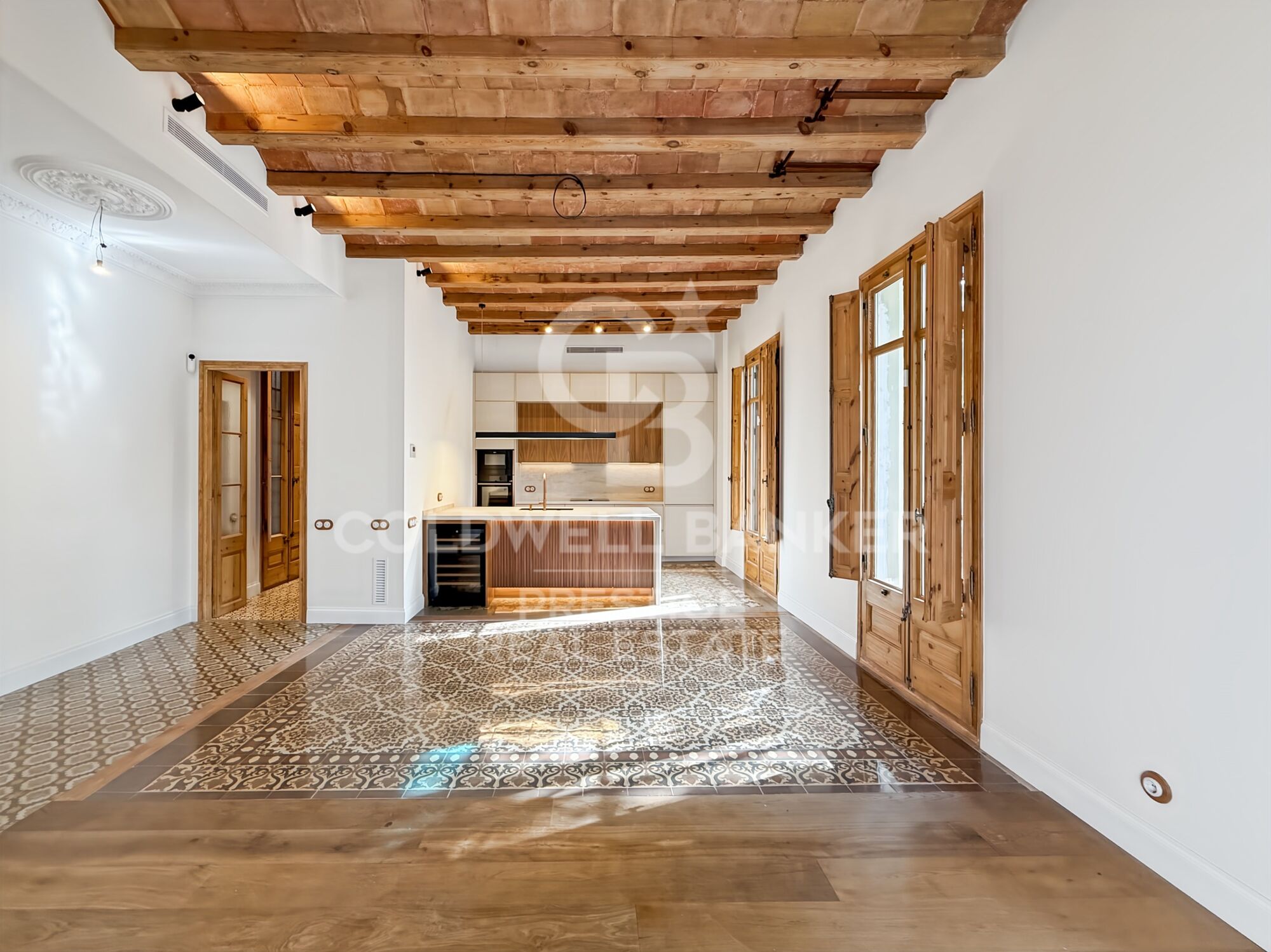 Renovated apartment in period building by Enric Granados
