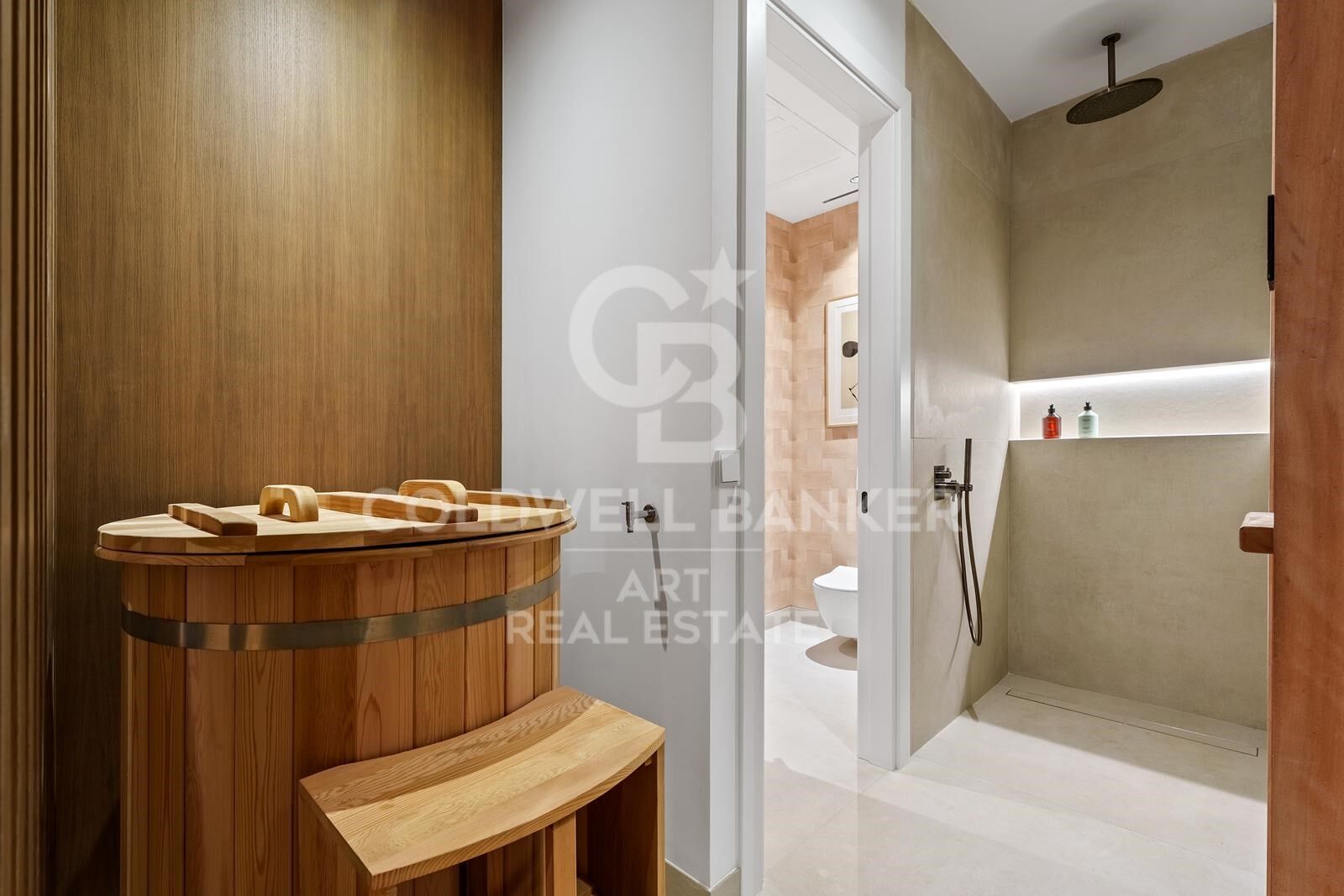 Exceptional Contemporary Villa in La Quinta with Panoramic Views