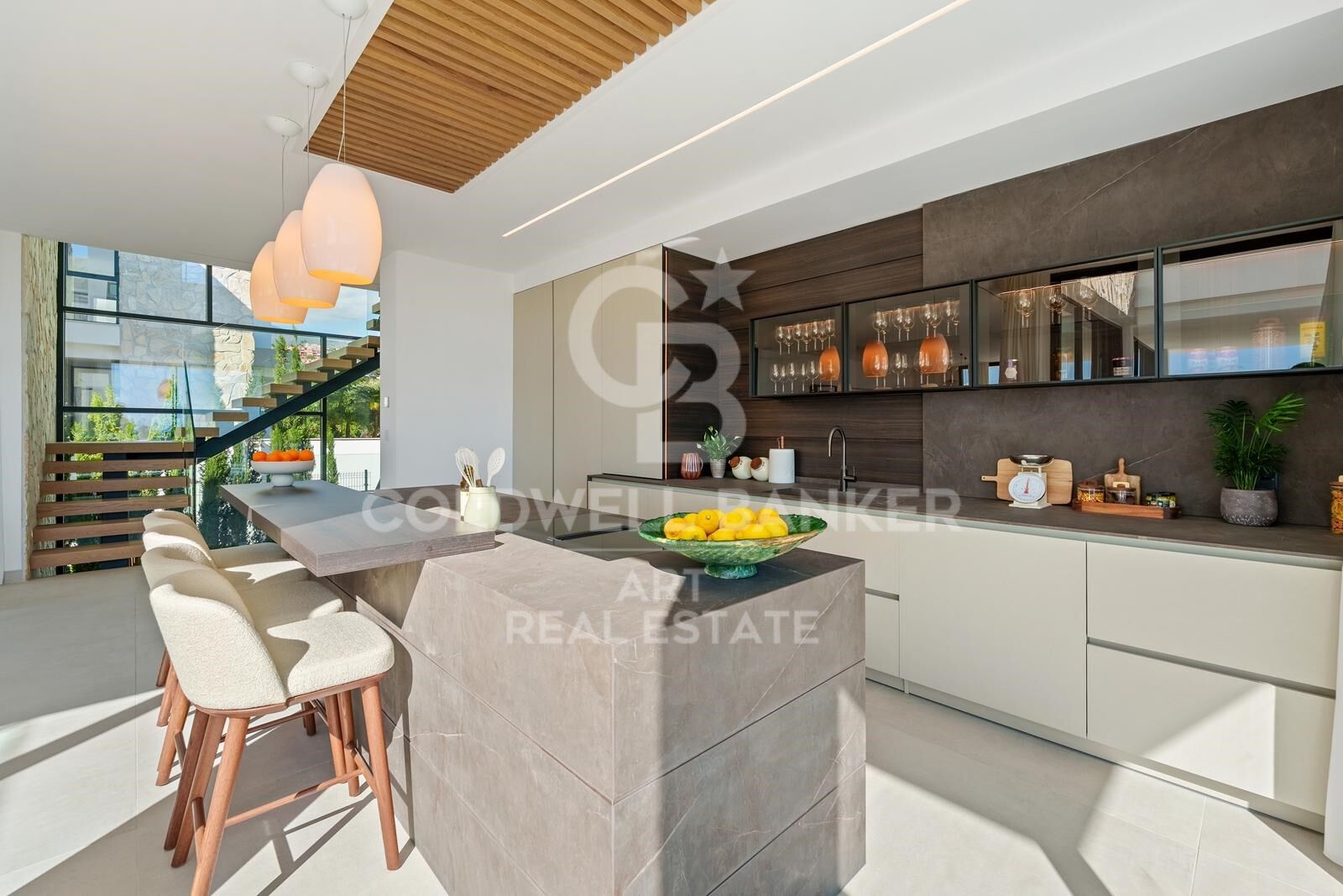 Excepcional villa contemporánea en La Quinta con vistas panorámicas