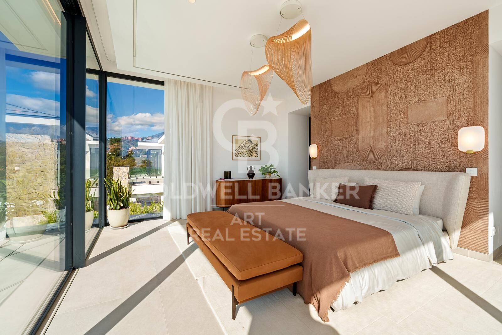 Excepcional villa contemporánea en La Quinta con vistas panorámicas