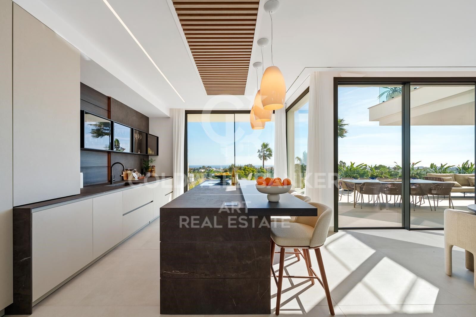 Außergewöhnliche zeitgenössische Villa in La Quinta mit Panoramablick