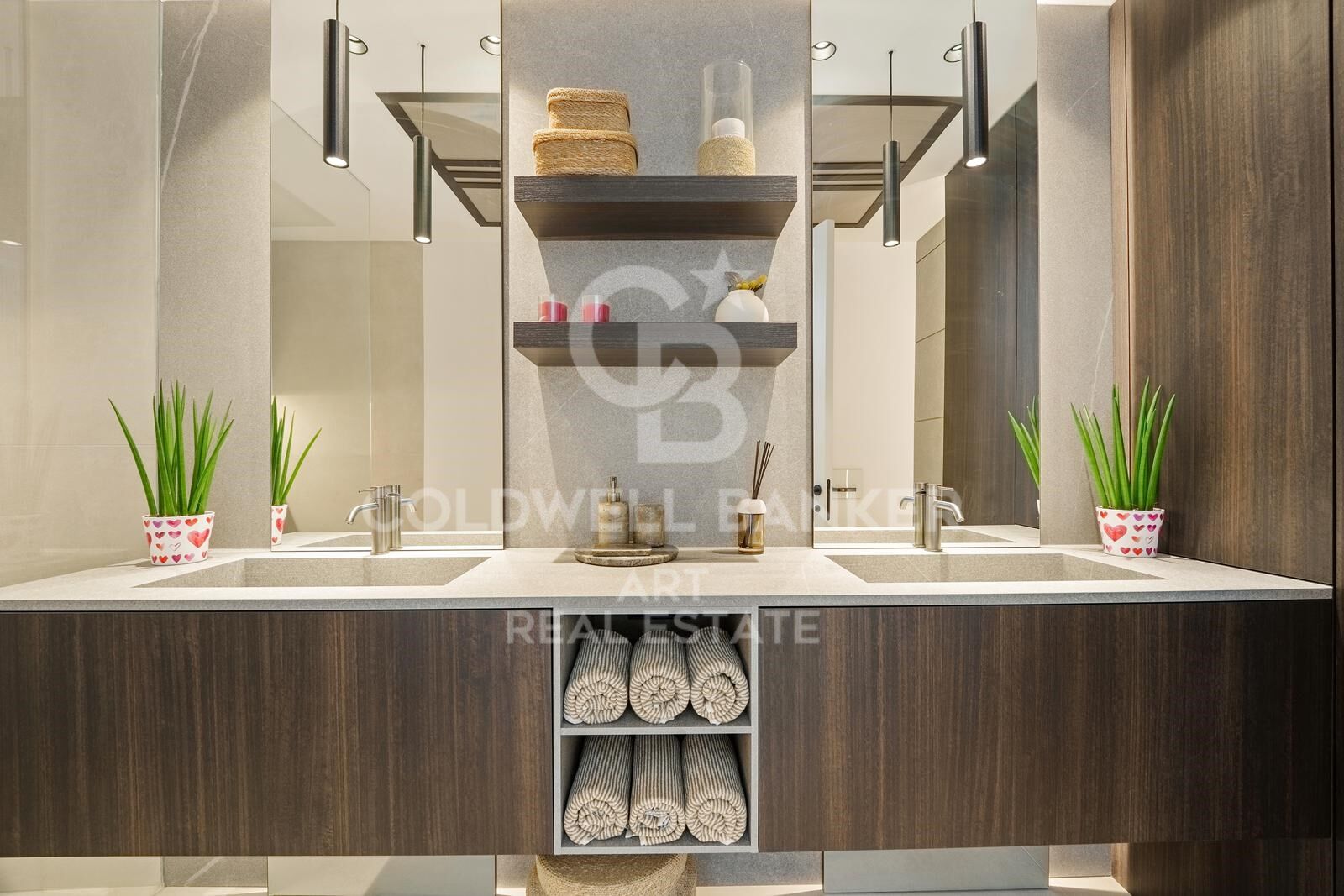 Außergewöhnliche Villa in La Quinta mit spektakulärem Meer- und Bergblick