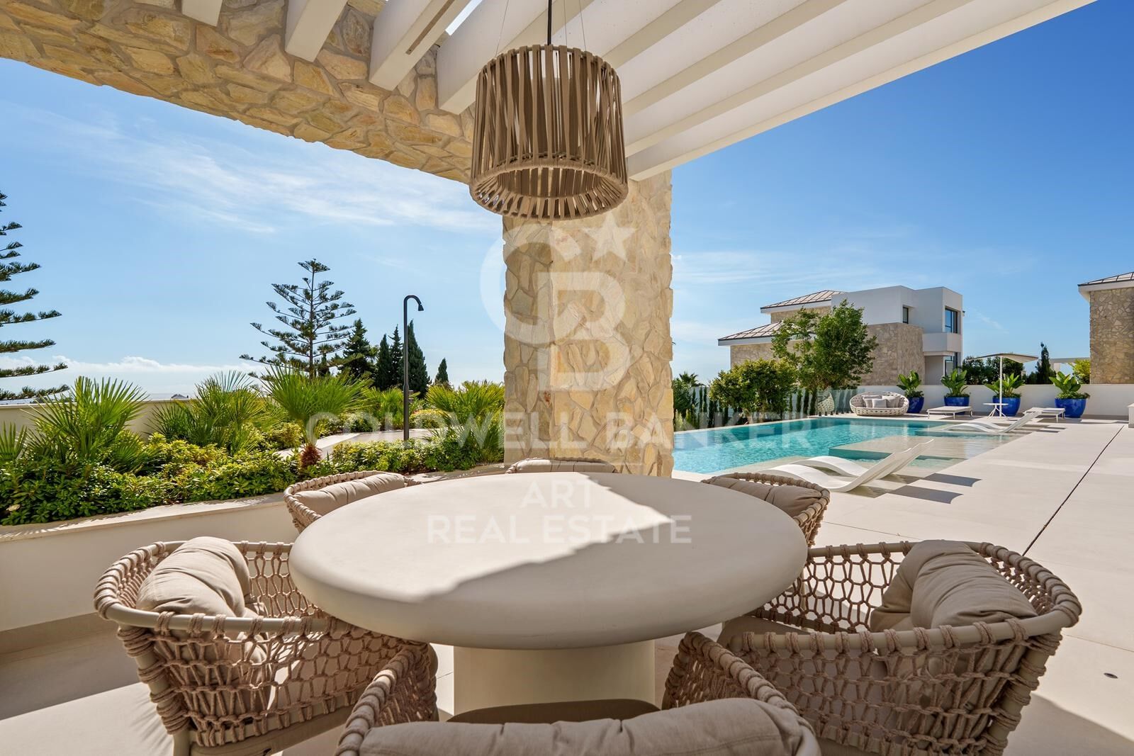 Villa exceptionnelle à La Quinta avec des vues spectaculaires sur la mer et la montagne