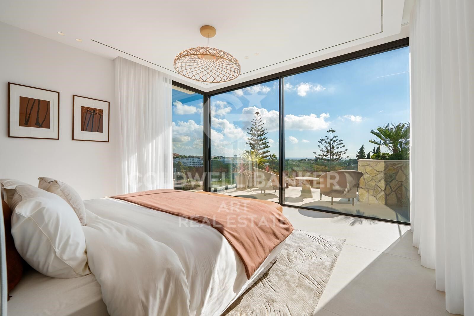 Villa exceptionnelle à La Quinta avec des vues spectaculaires sur la mer et la montagne