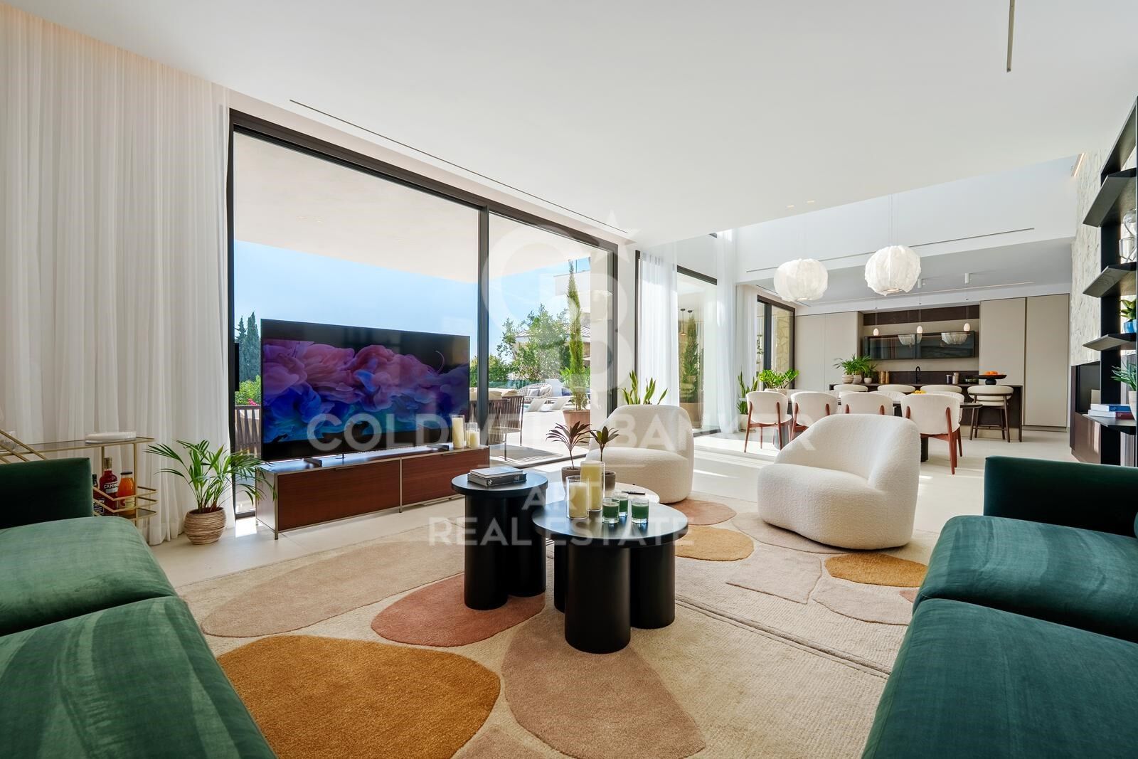 Exceptional villa in La Quinta with spectacular sea and mountain views