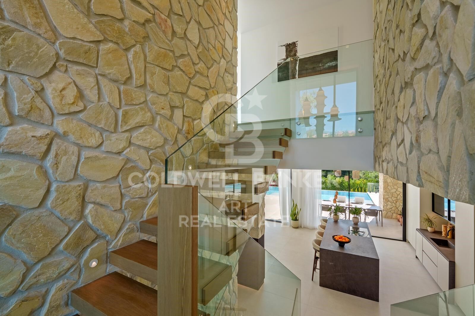 Villa exceptionnelle à La Quinta avec des vues spectaculaires sur la mer et la montagne
