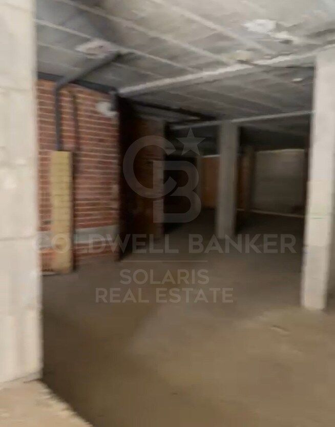 Oportunidad Única: Local Comercial en Centro de Jávea
