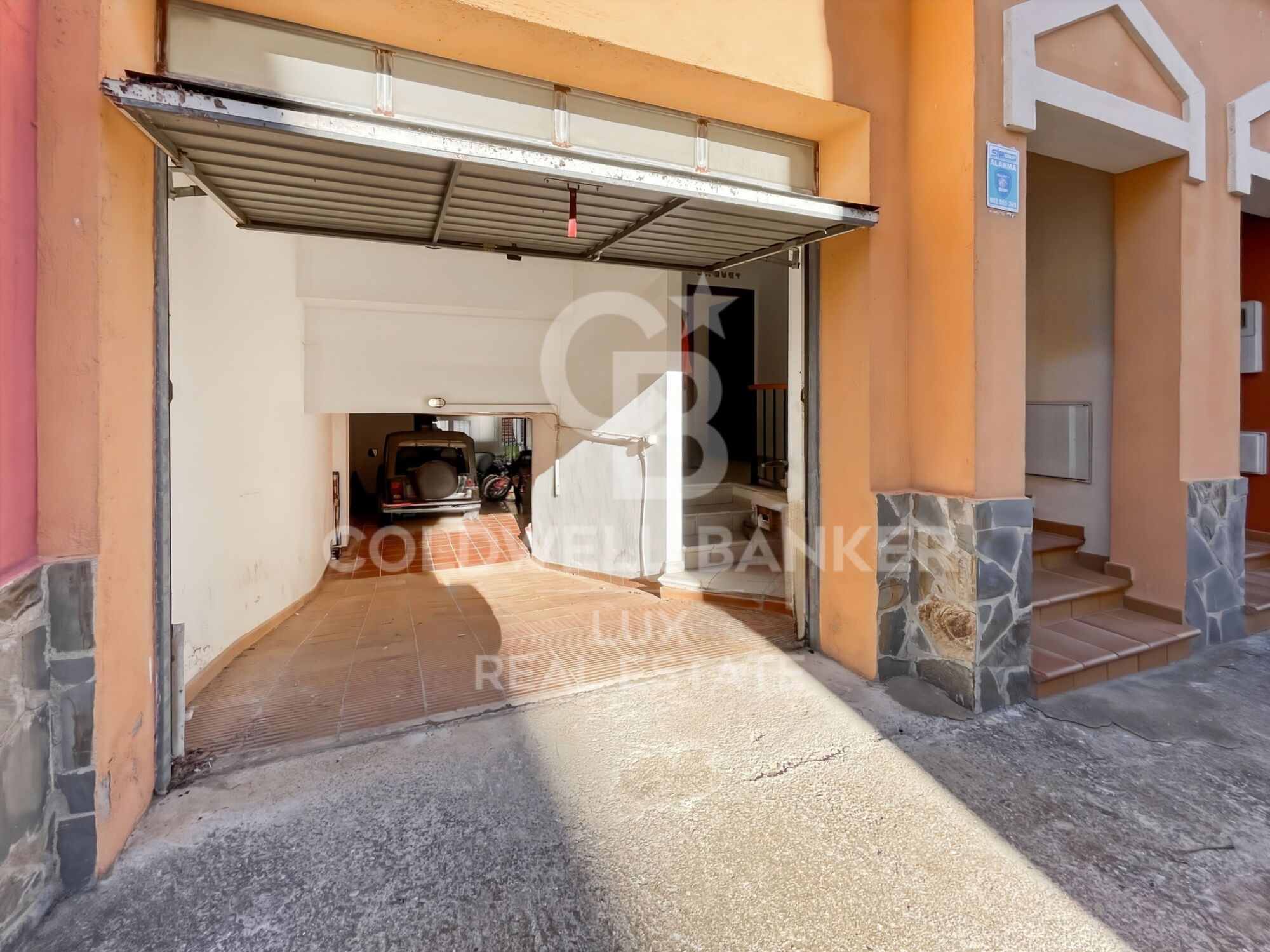 Haus in Strandnähe mit Pool und Garage in Gran Reserva, Empuriabrava