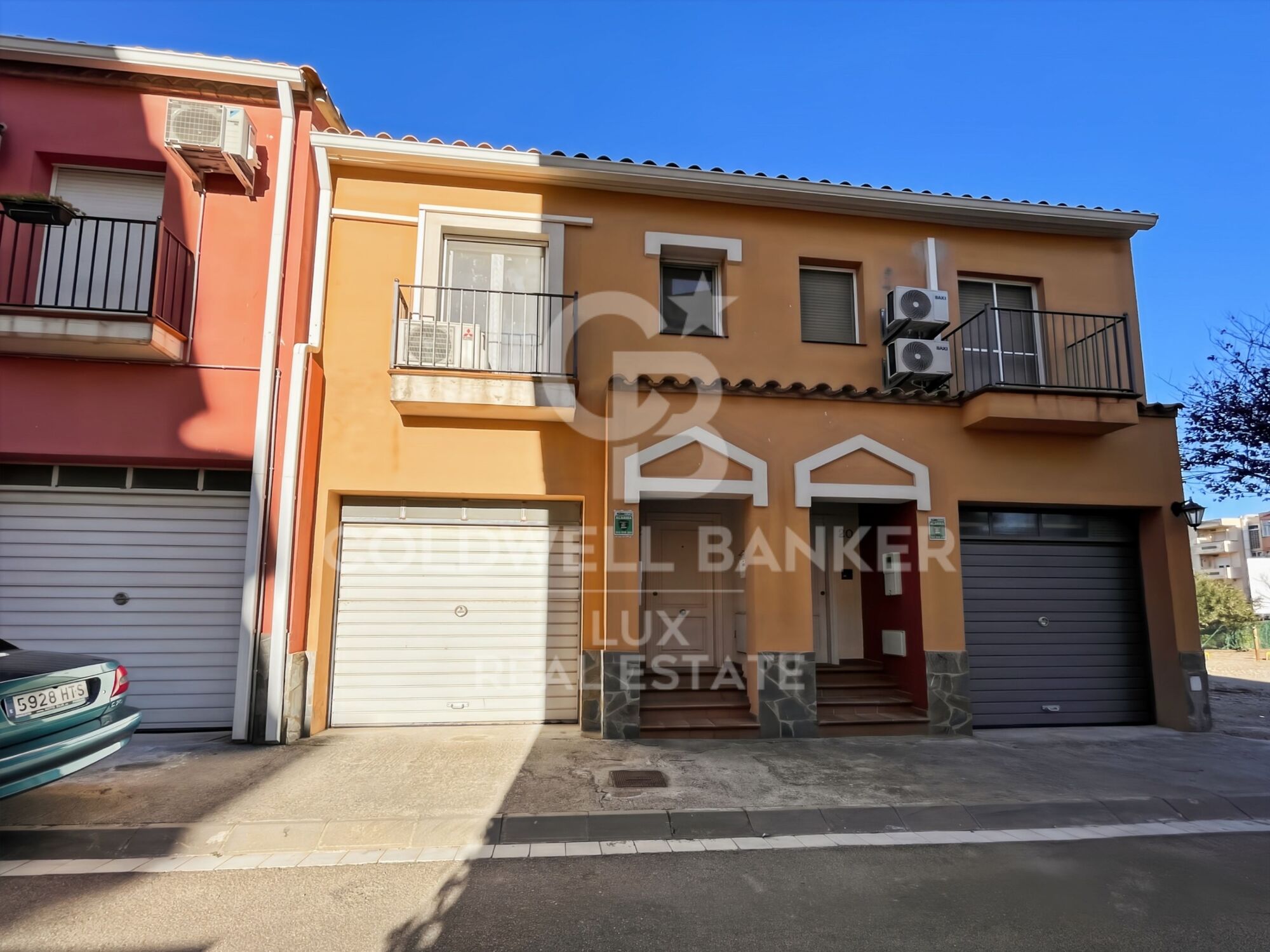 Casa cerca de la playa con piscina y garaje en Gran Reserva, Empuriabrava
