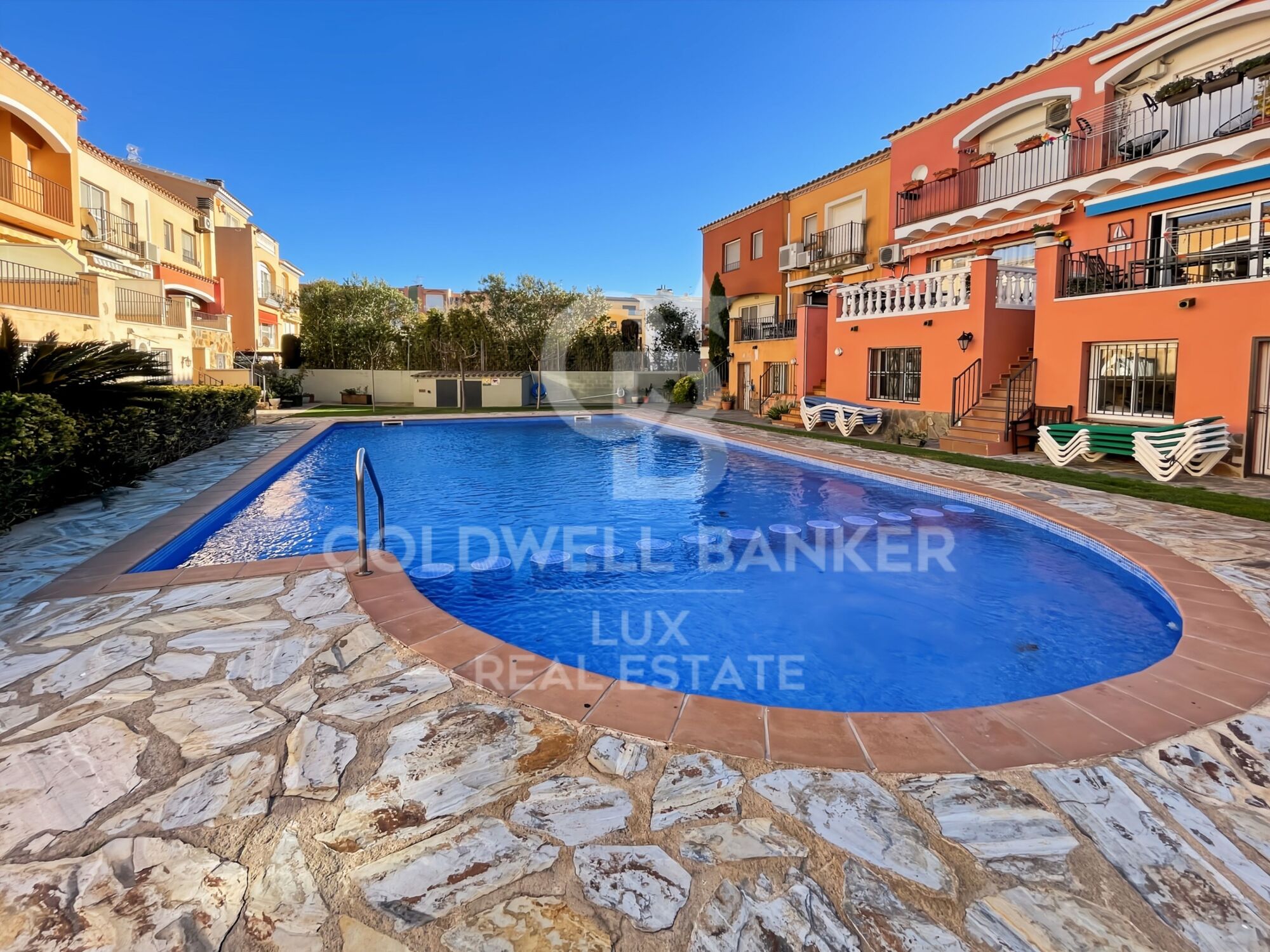 Casa cerca de la playa con piscina y garaje en Gran Reserva, Empuriabrava