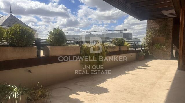 Penthouse zur Renovierung in Castellana, Madrid