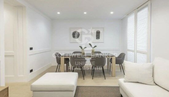 Renovated exterior flat in Justicia, Madrid