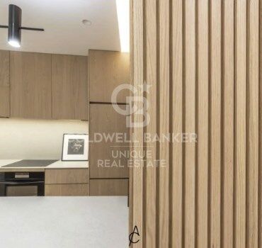 Renovated exterior flat in Justicia, Madrid