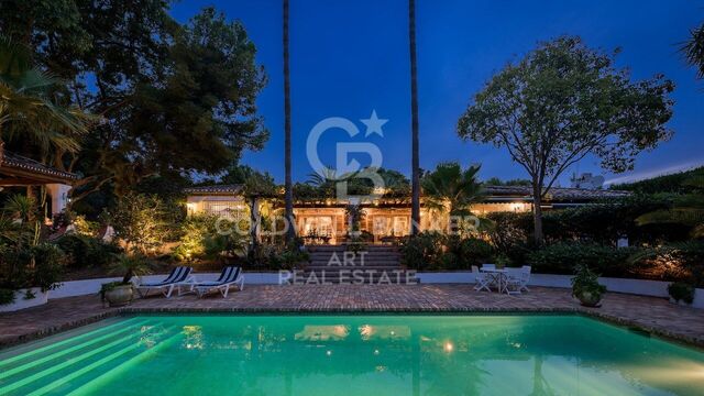 Charming Spanish farmhouse located in Benahavís