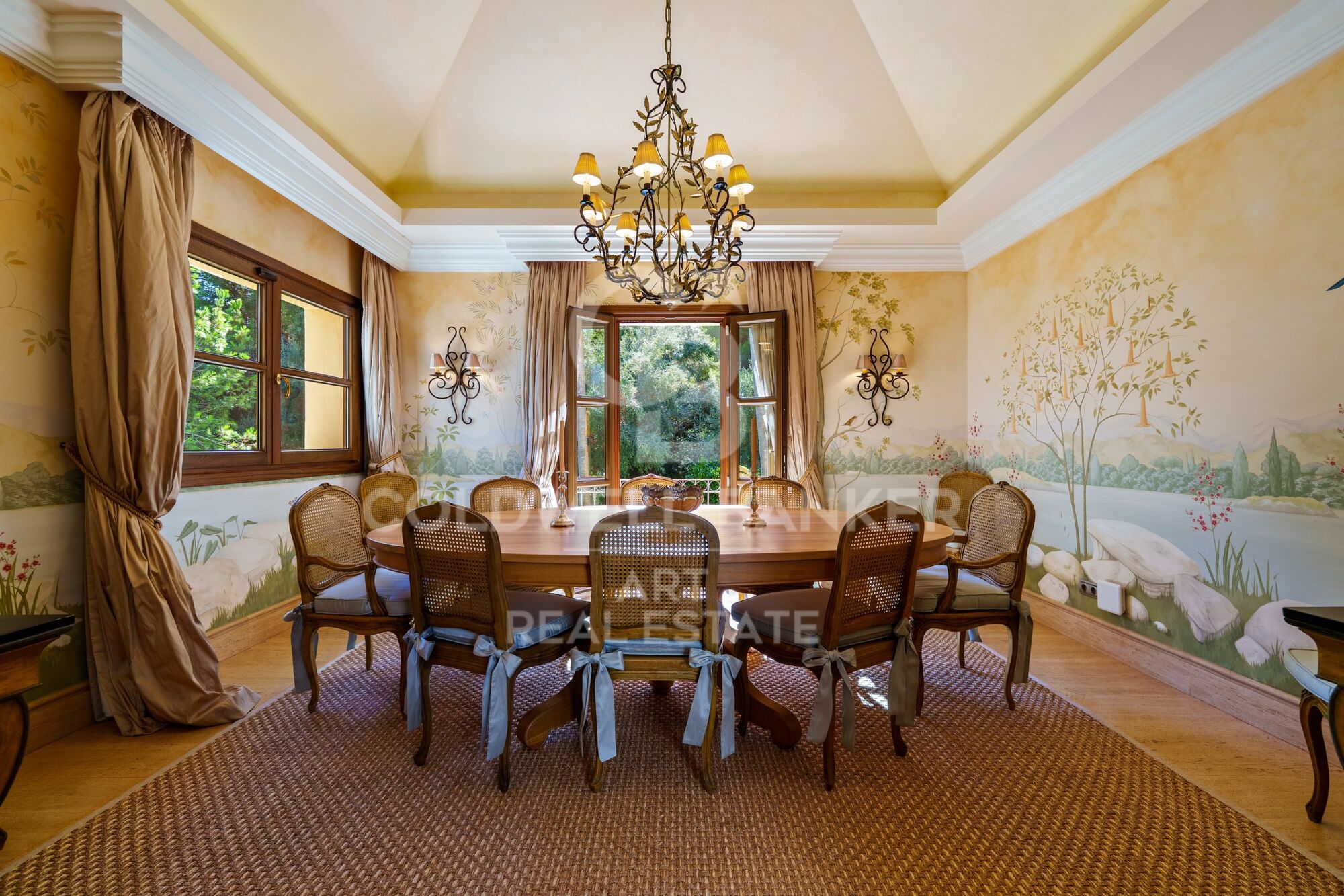 Excepcional villa de estilo andaluz en Golden Mile- Marbella