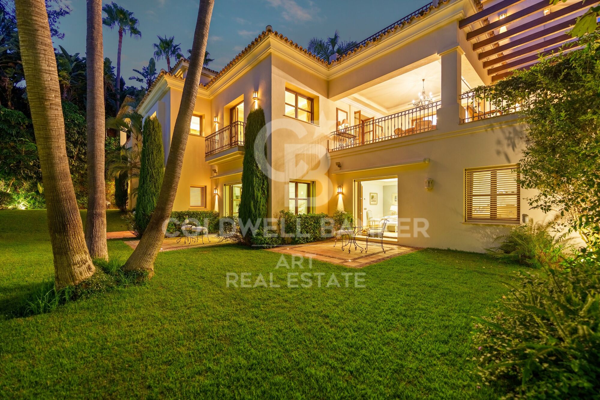 Außergewöhnliche Villa im andalusischen Stil in Golden Mile- Marbella