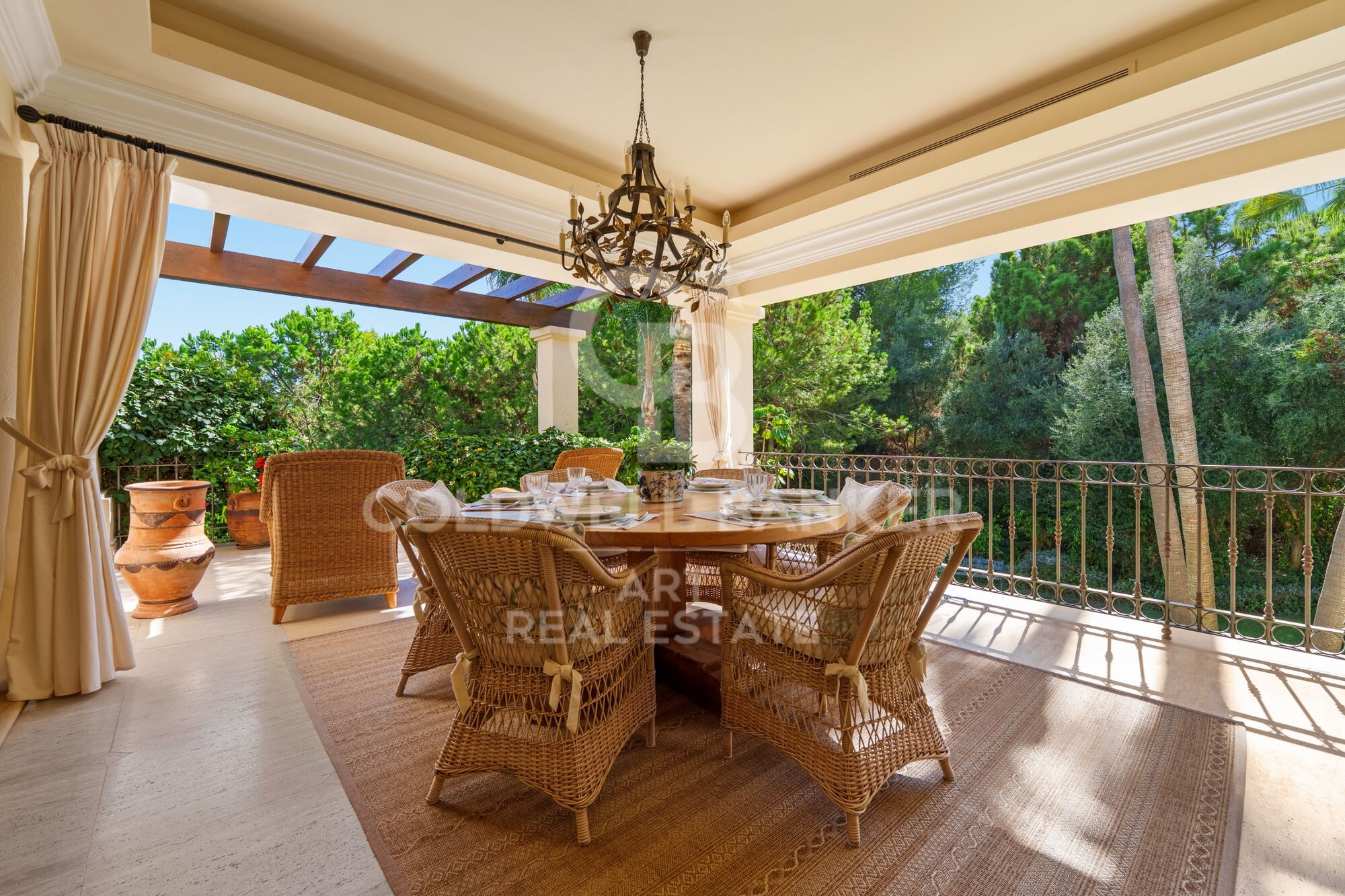 Excepcional villa de estilo andaluz en Golden Mile- Marbella