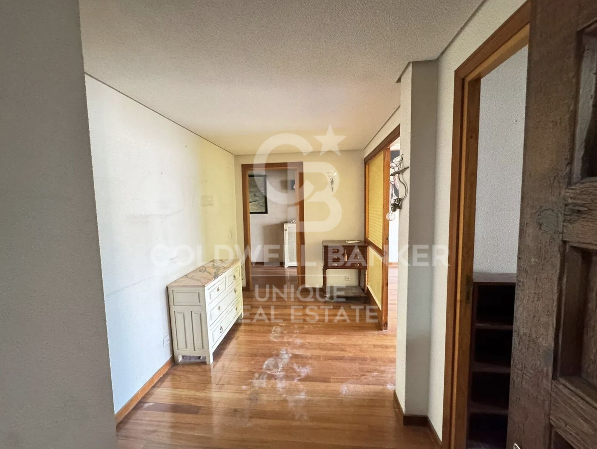 Apartment to renovate in Chamberí, Madrid