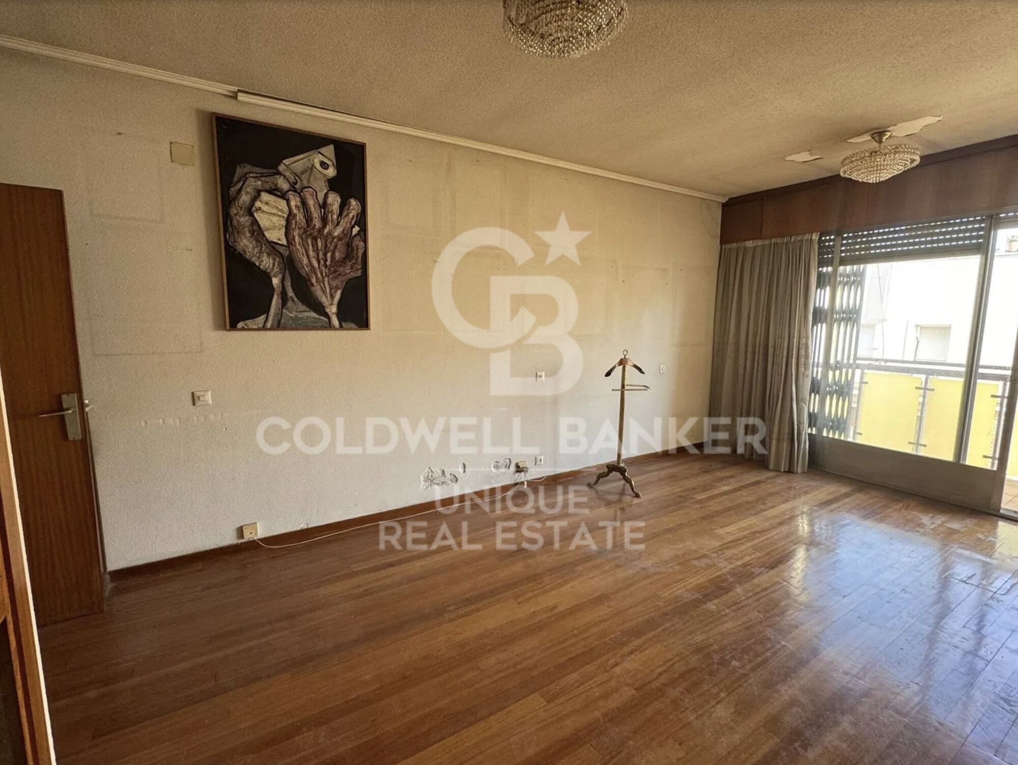 Apartment to renovate in Chamberí, Madrid