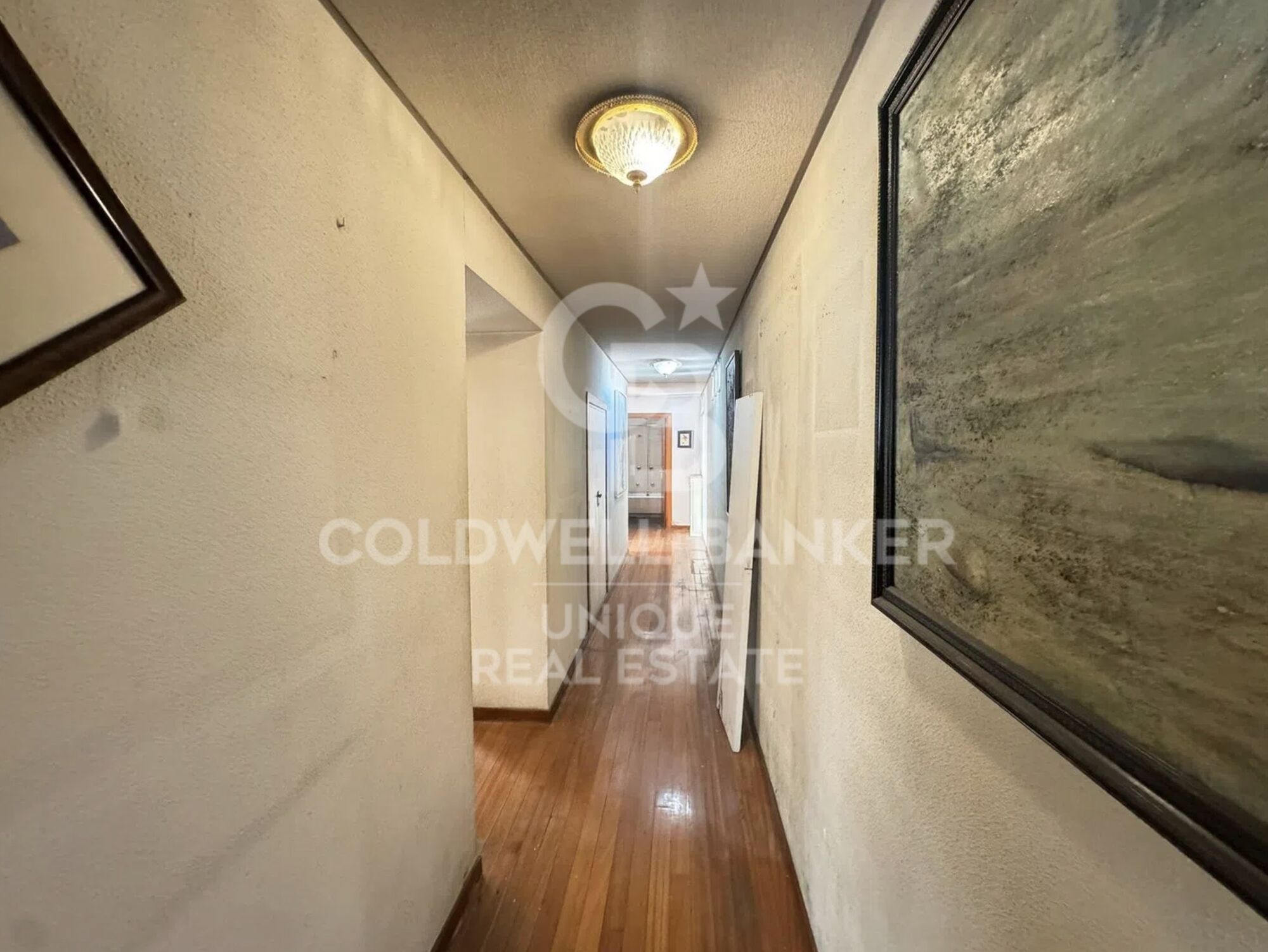 Apartment to renovate in Chamberí, Madrid