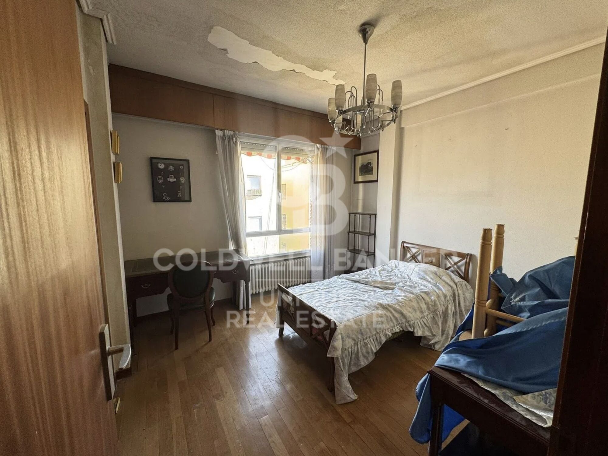 Apartment to renovate in Chamberí, Madrid