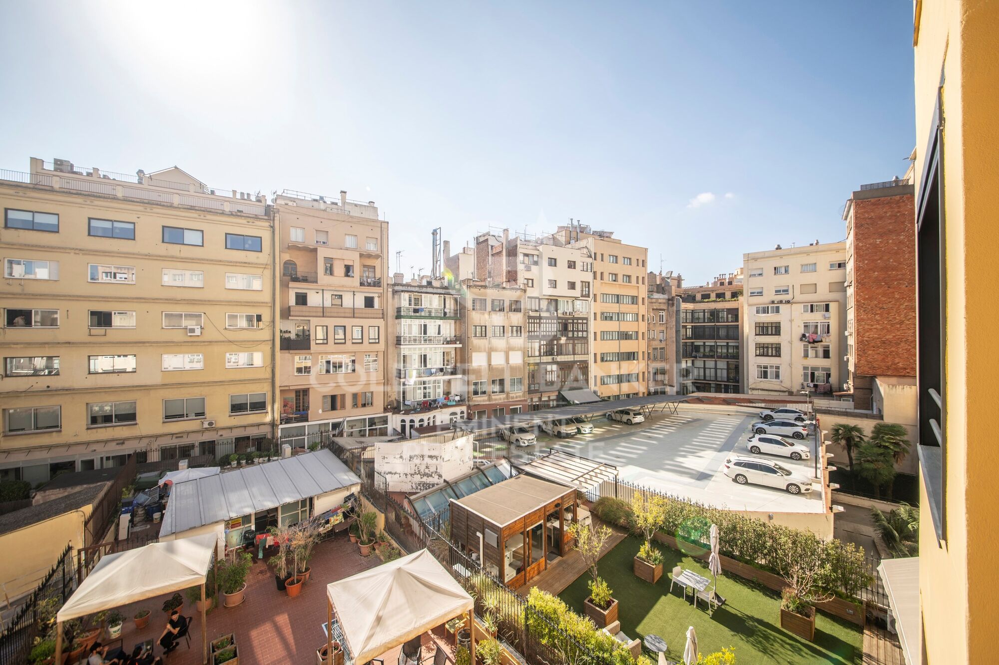 Elegant 150 m² refurbished apartment in a classic building next to Rambla Catalunya