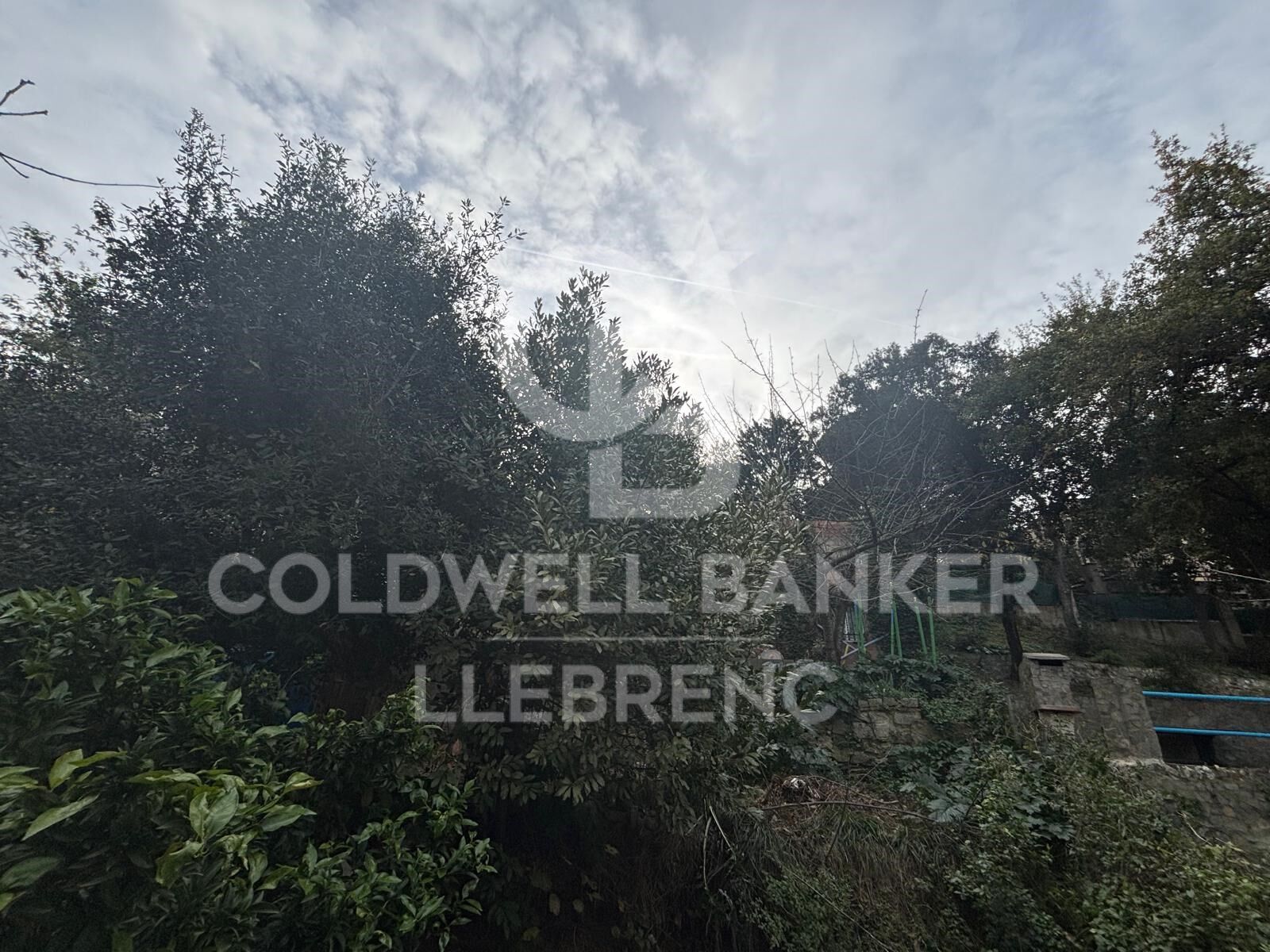 Urban land for sale in Vallvidrera