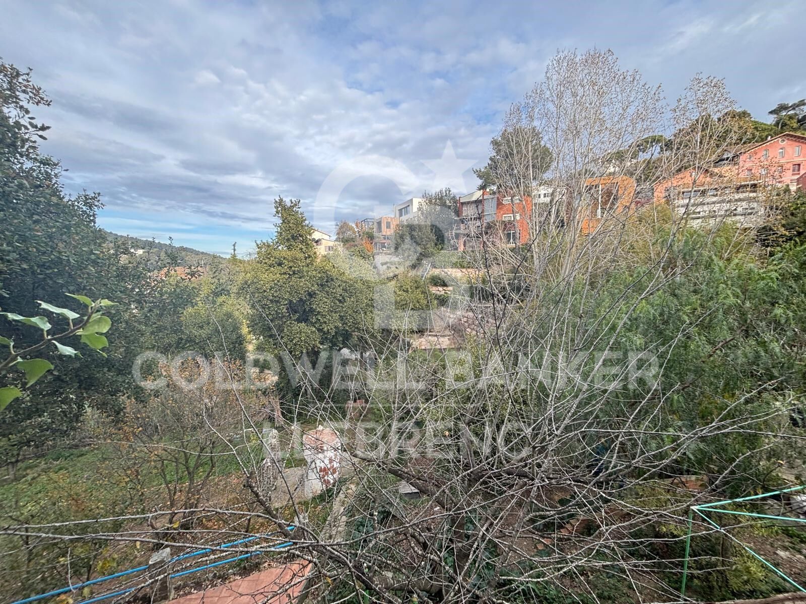 Terreno urbano en venta en Vallvidrera