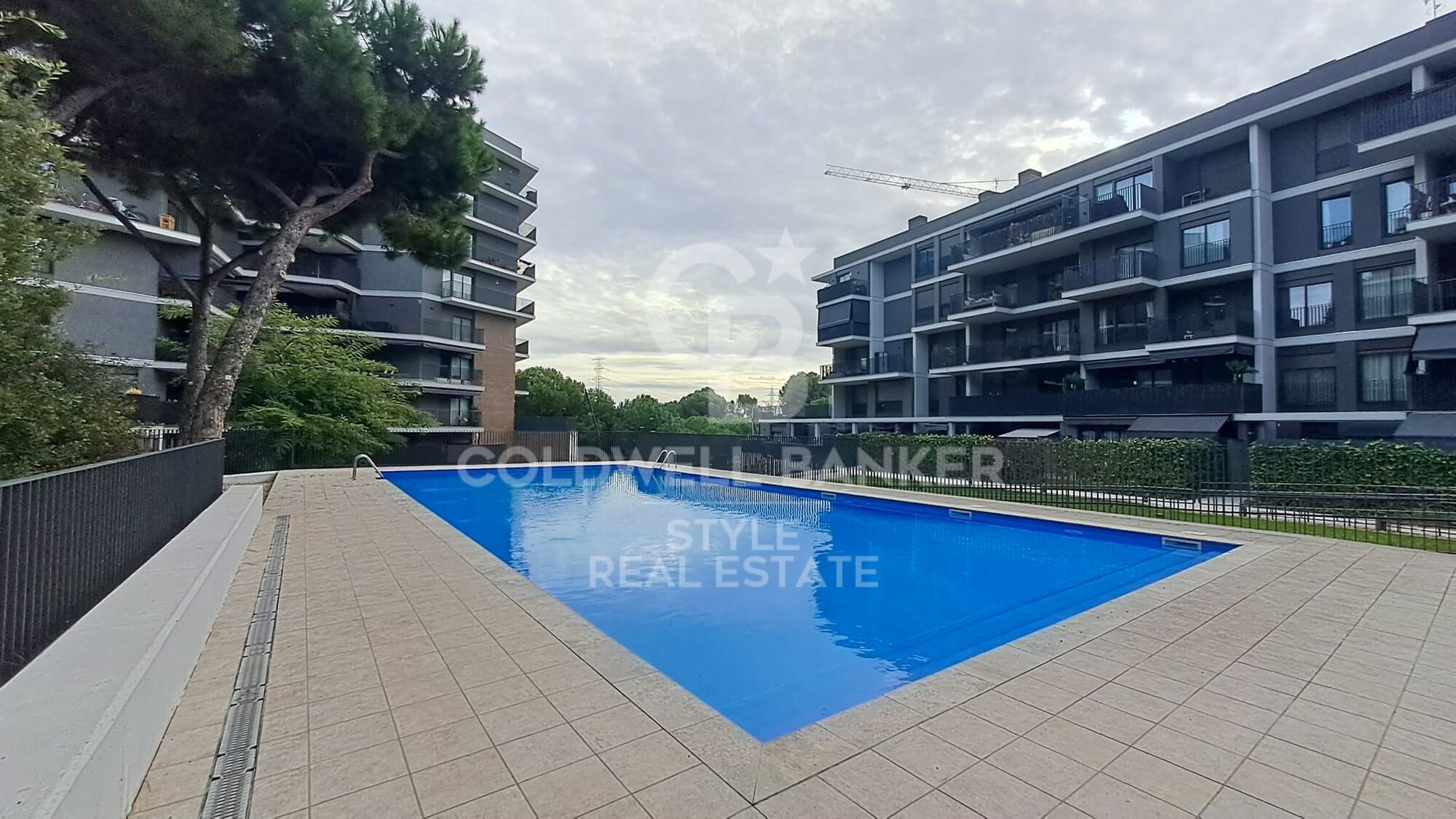 Pis per estrenar amb piscina comunitària