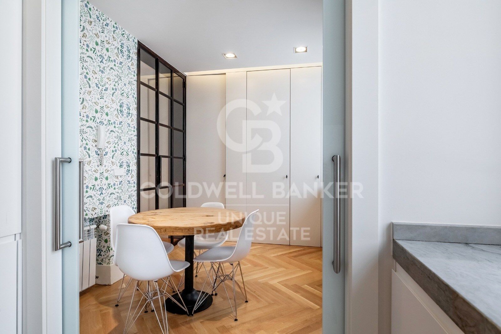 Piso exterior reformado en Castellana, Madrid