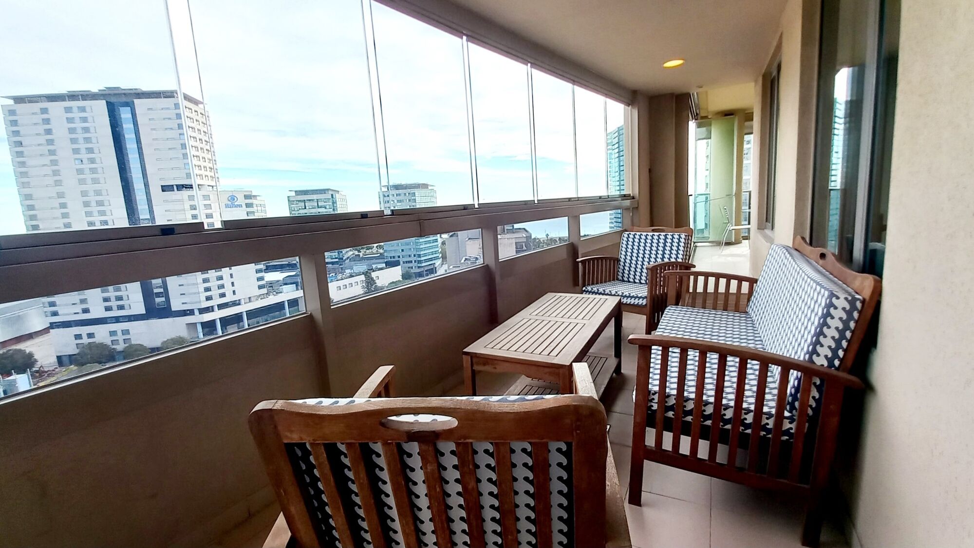 Housing with unobstructed views and common areas