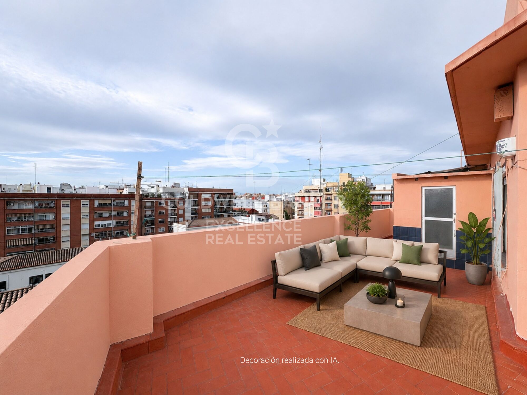 Penthouse mit spektakulärer 70 m² Terrasse und großem Potenzial in Patraix