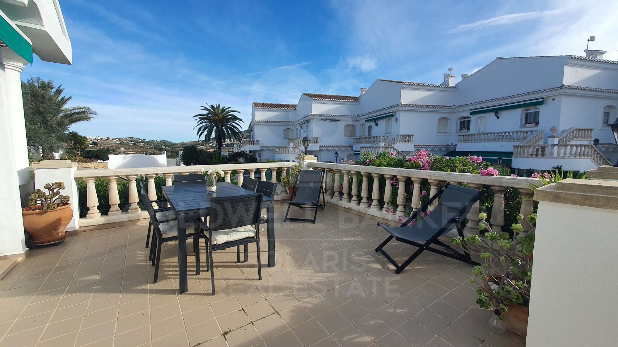 Chalet Adosado en exclusiva urbanización de Moraira