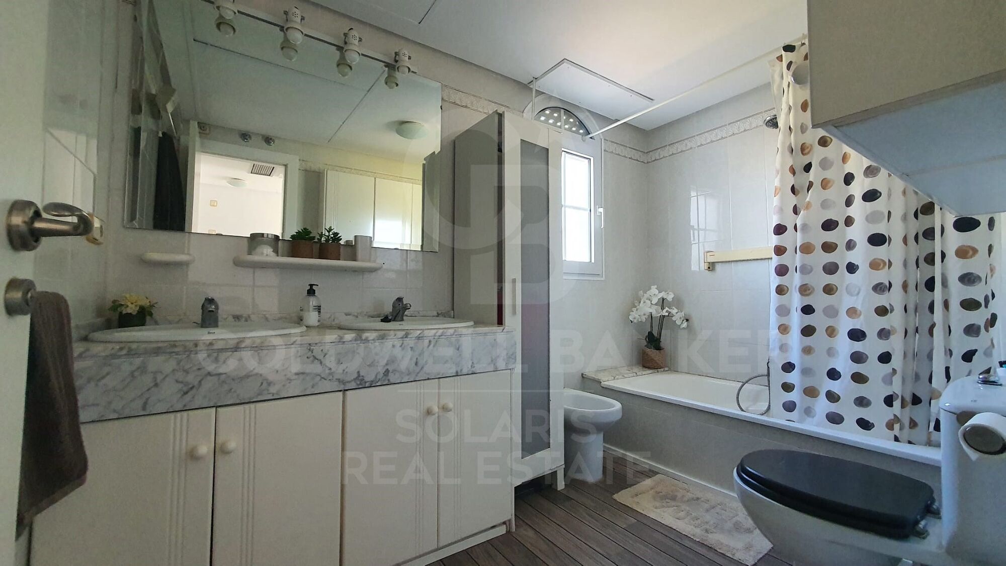 Chalet Adosado en exclusiva urbanización de Moraira