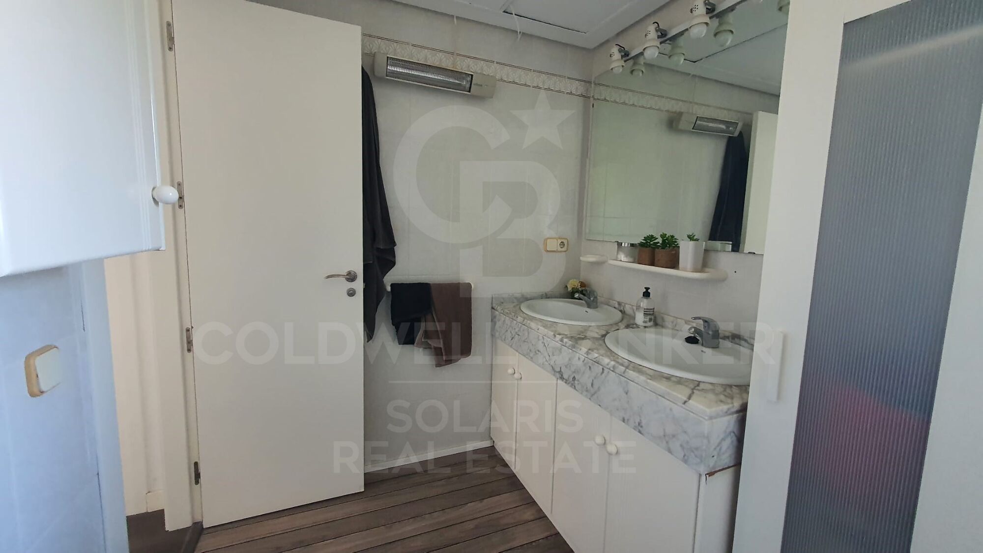 Chalet Adosado en exclusiva urbanización de Moraira