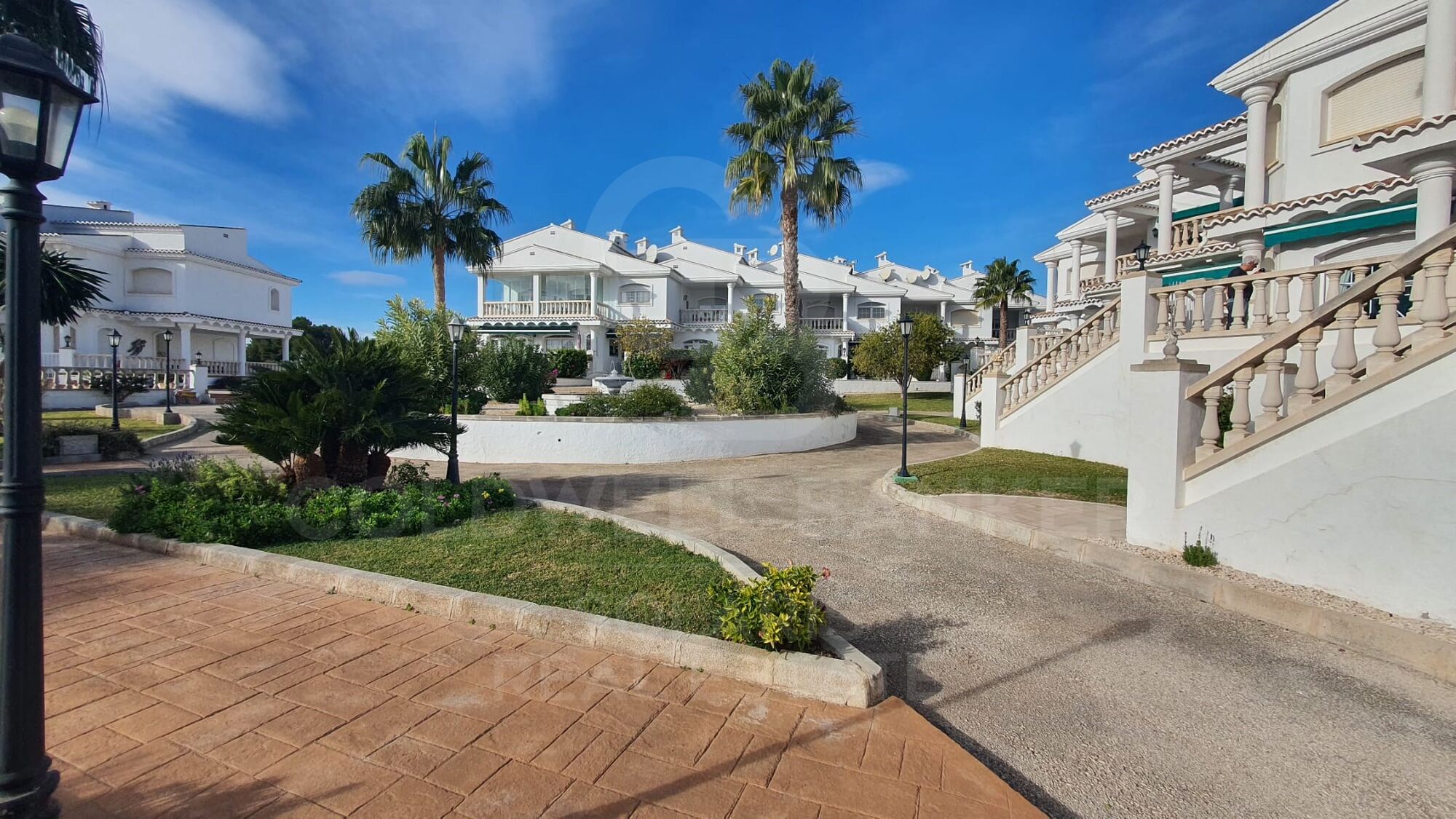 Chalet Adosado en exclusiva urbanización de Moraira