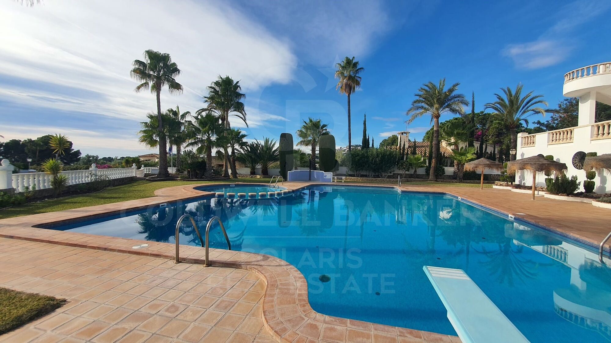 Chalet Adosado en exclusiva urbanización de Moraira