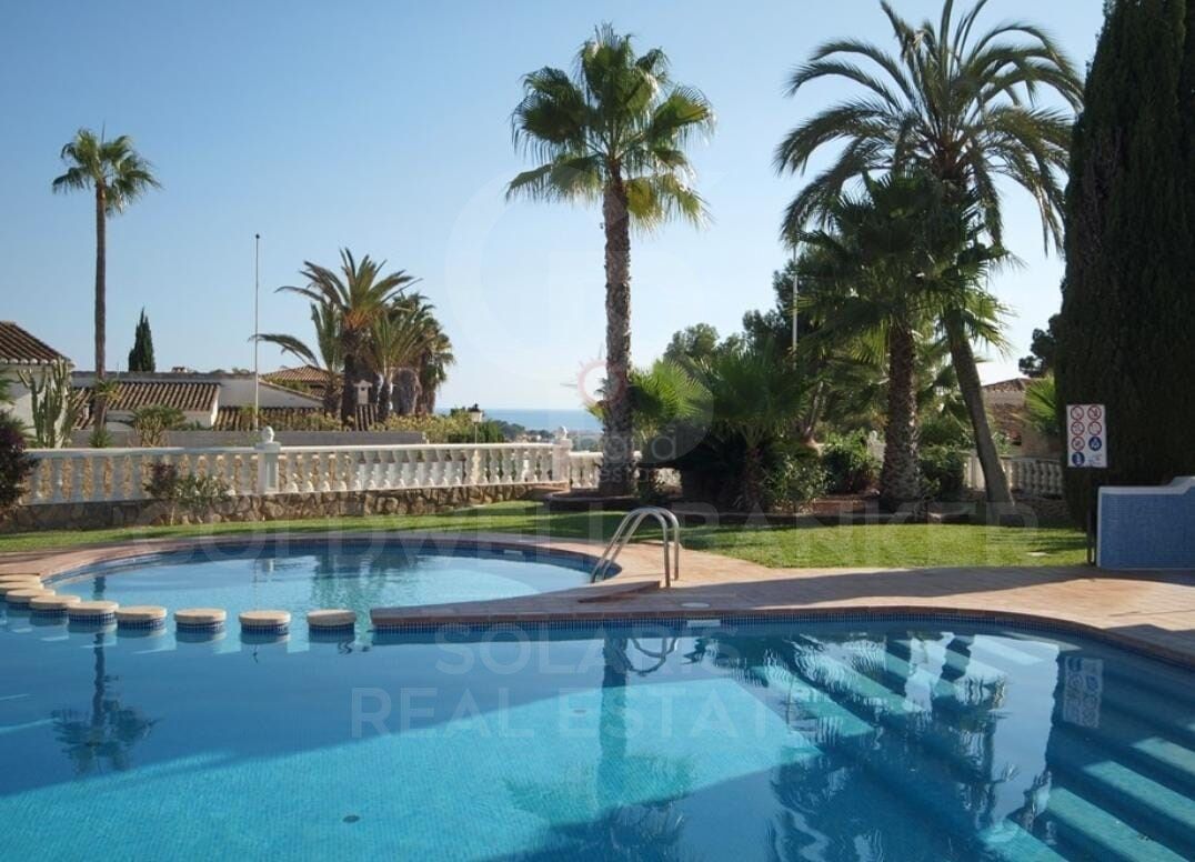 Chalet Adosado en exclusiva urbanización de Moraira