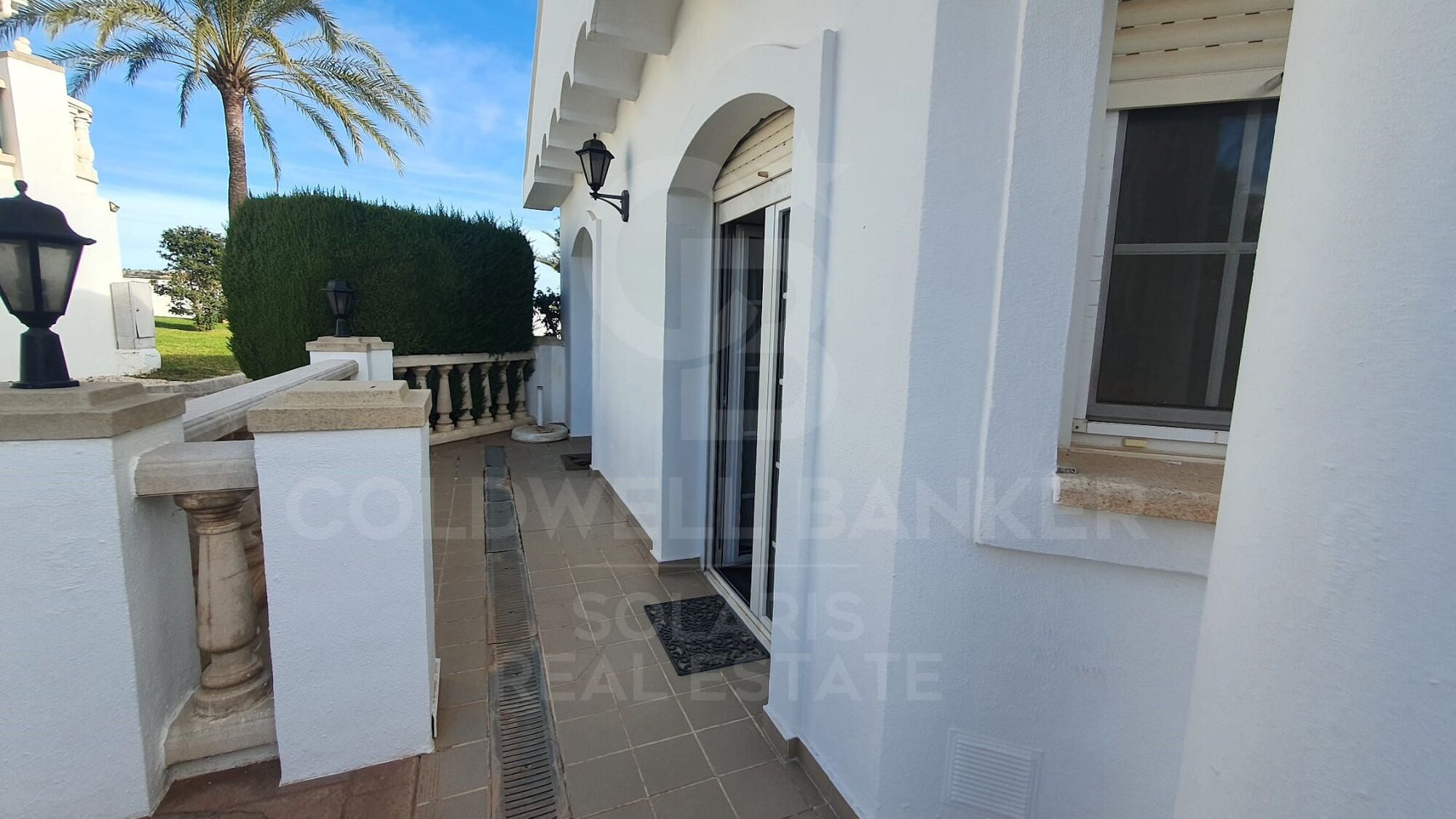 Doppelhaushälfte in exklusiver Urbanisation von Moraira