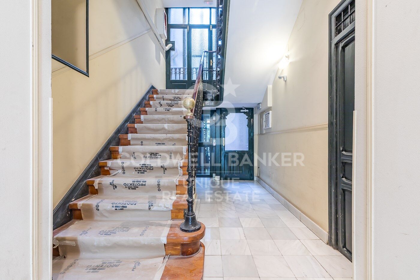 Piso renovado de 3 dormitorios en el centro de Madrid