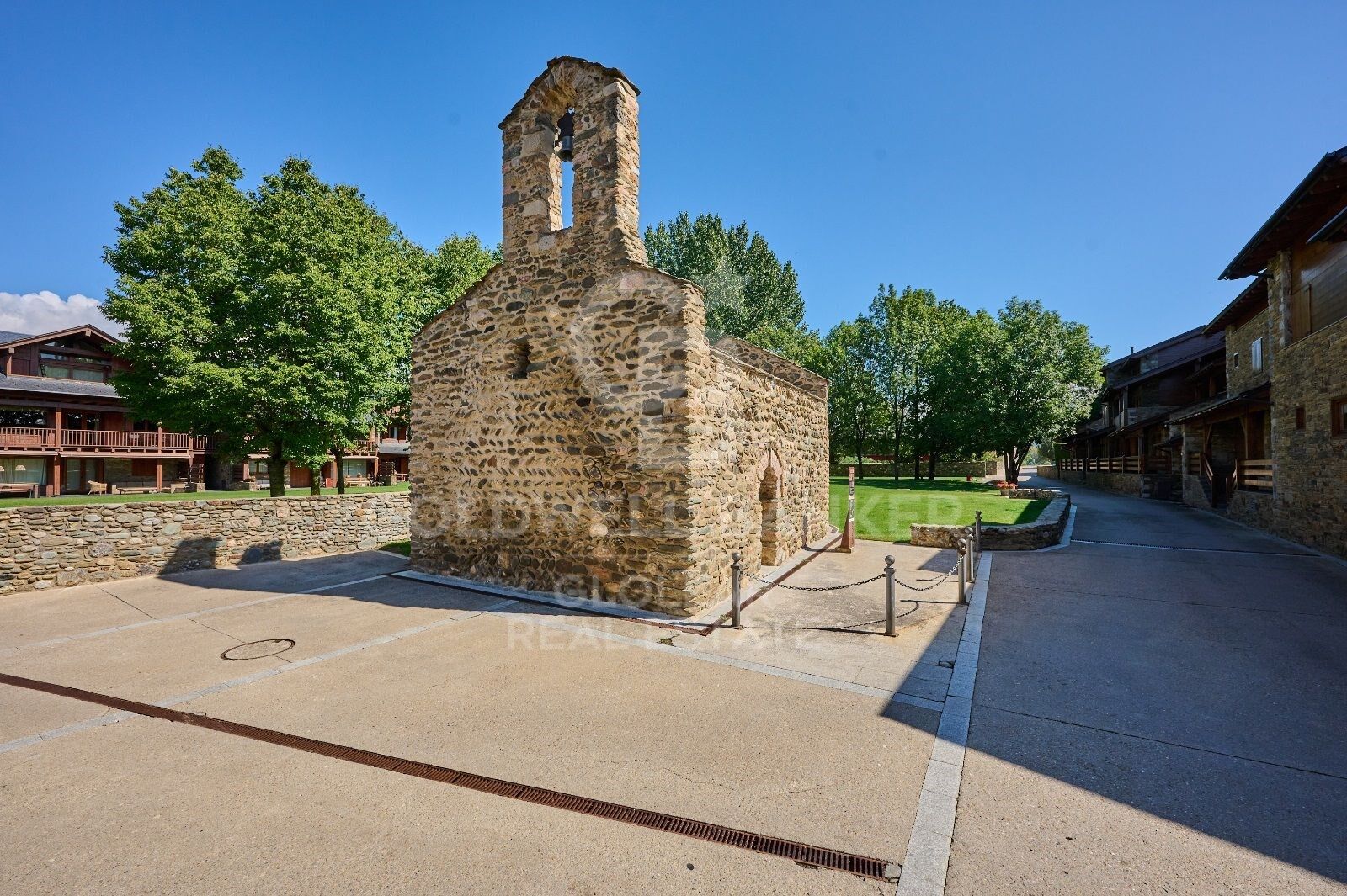 Ground floor 3 Bedrooms Sale Fontanals de Cerdanya