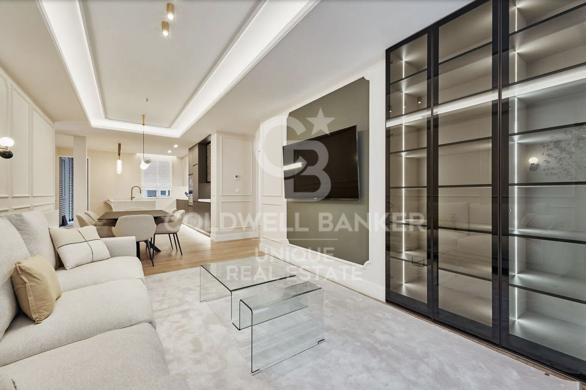 Renovated exterior apartment in Ibiza, Madrid