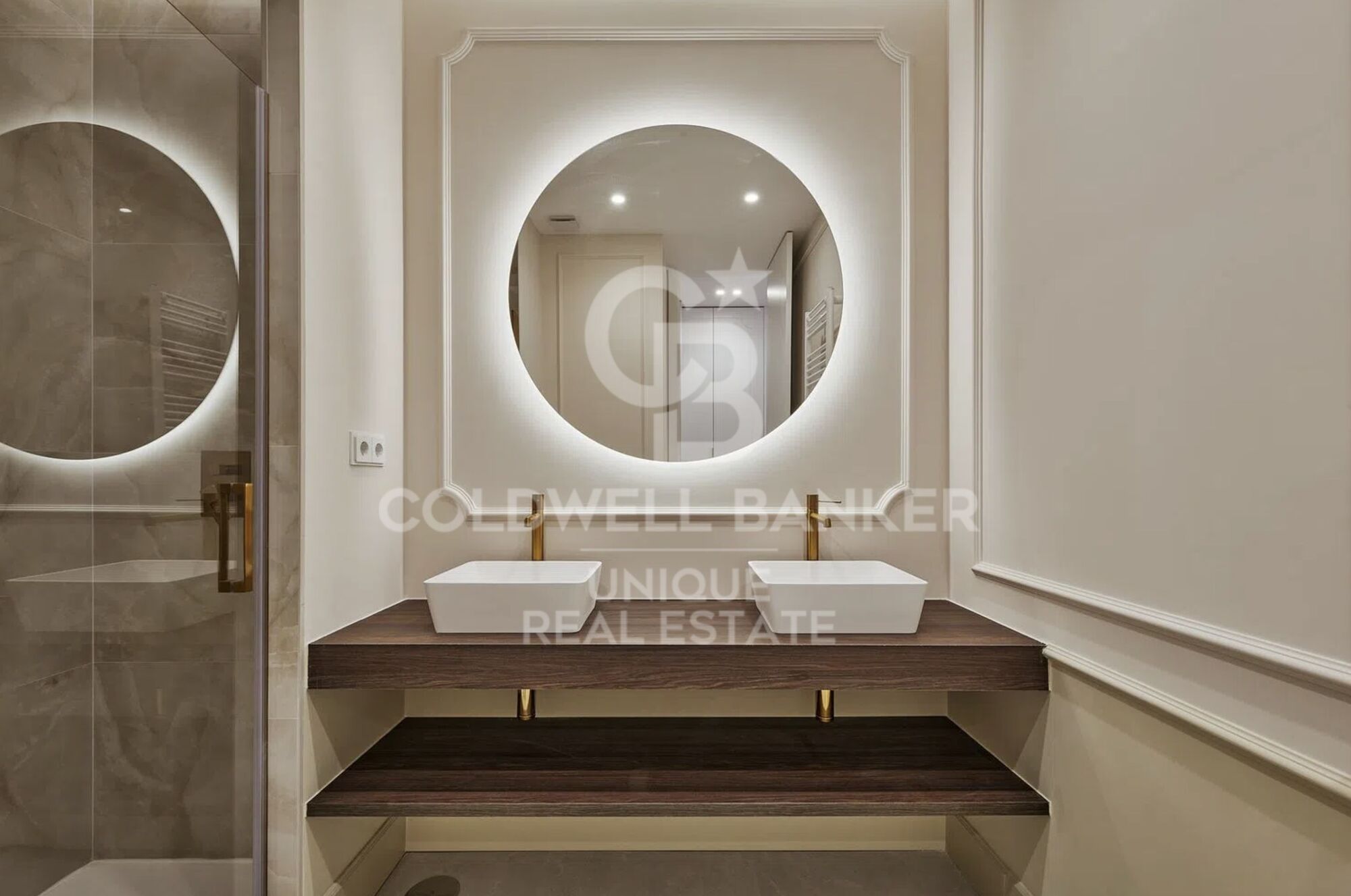 Renovated exterior apartment in Ibiza, Madrid