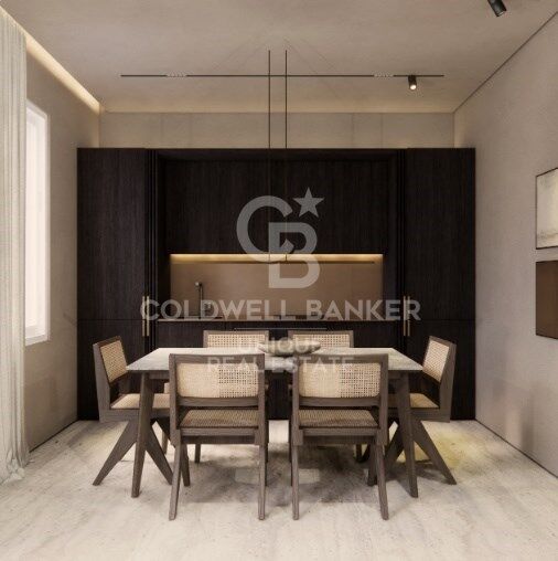 Two-bedroom apartment to renovate in Goya, Madrid