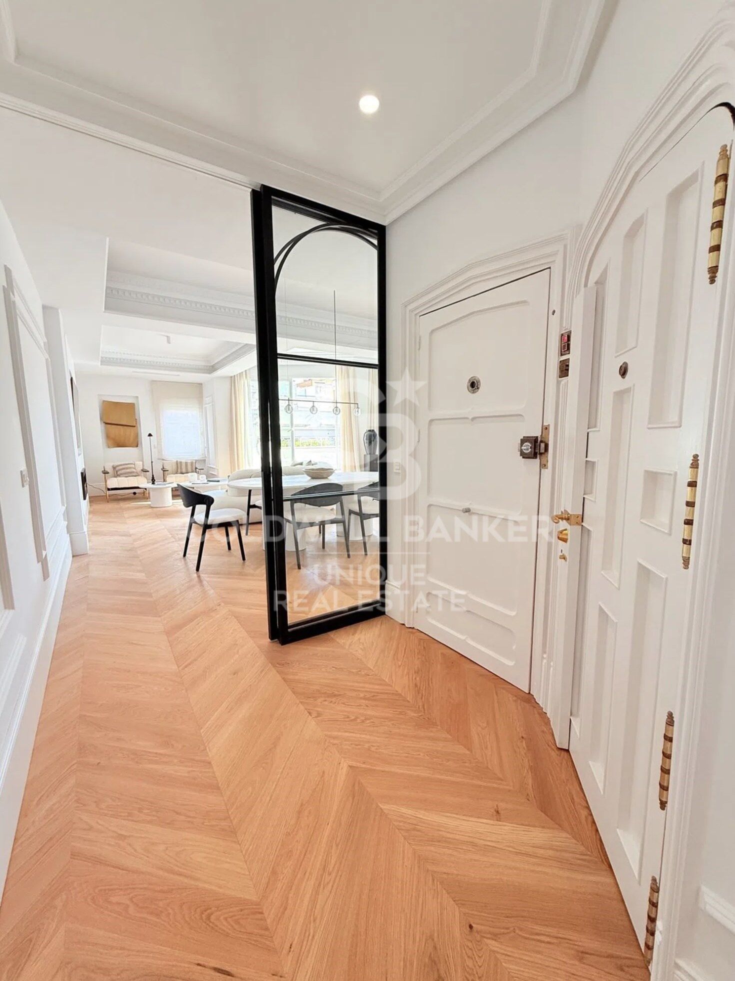 Penthouse rénové avec terrasse à Castellana, Madrid